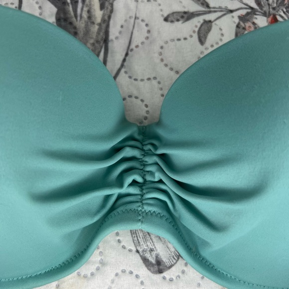 bikini top - Picture 2 of 5